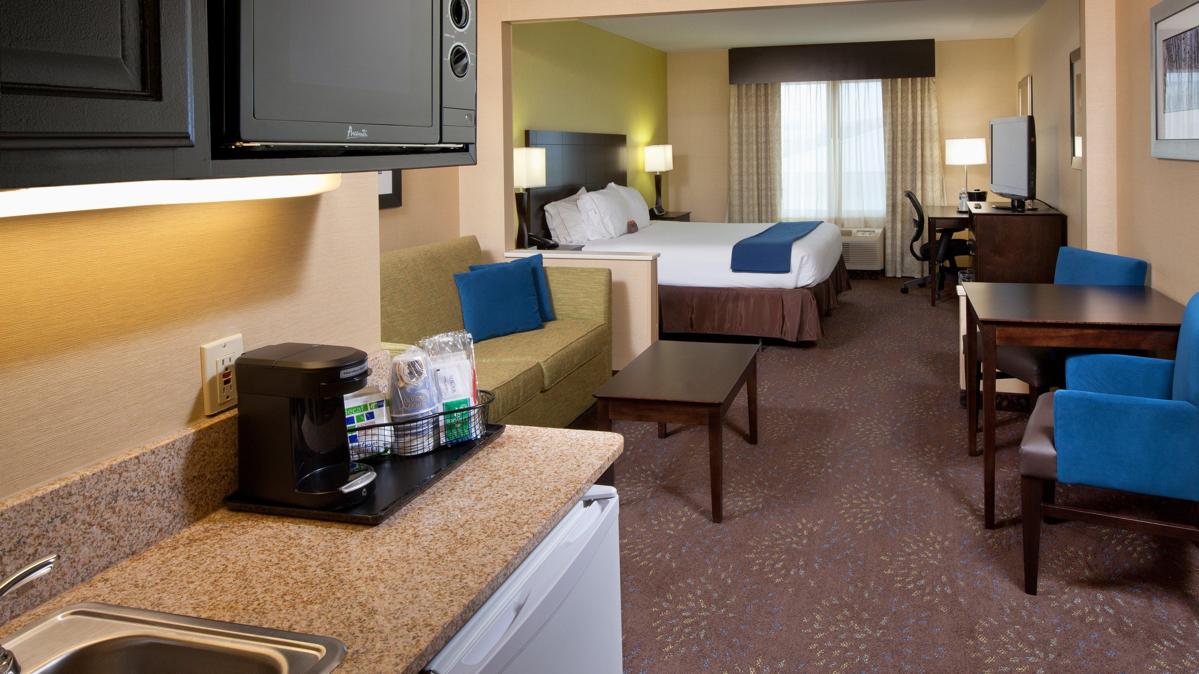 Holiday Inn Express Hotel & Suites Saginaw By Ihg Екстериор снимка