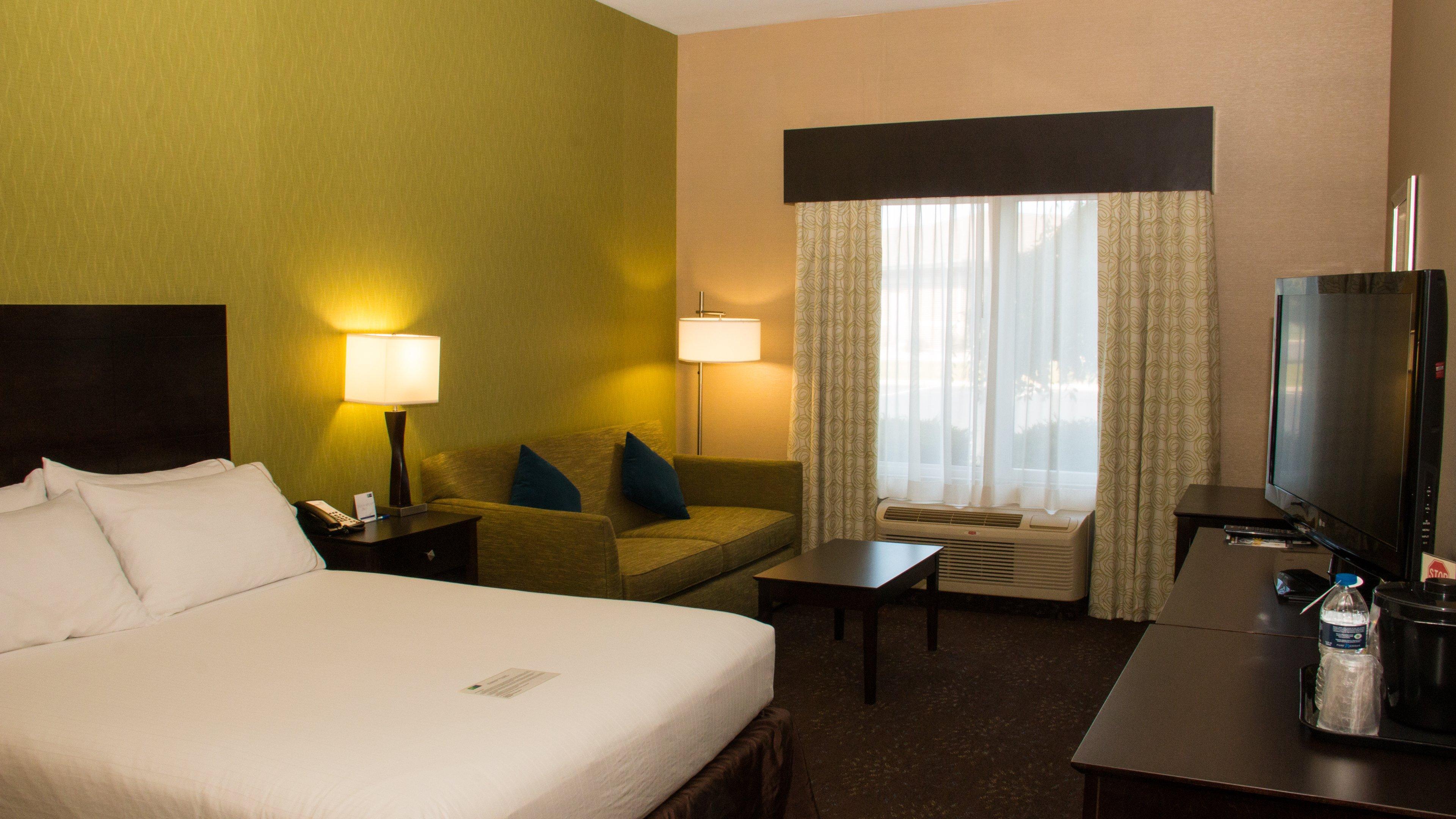 Holiday Inn Express Hotel & Suites Saginaw By Ihg Екстериор снимка