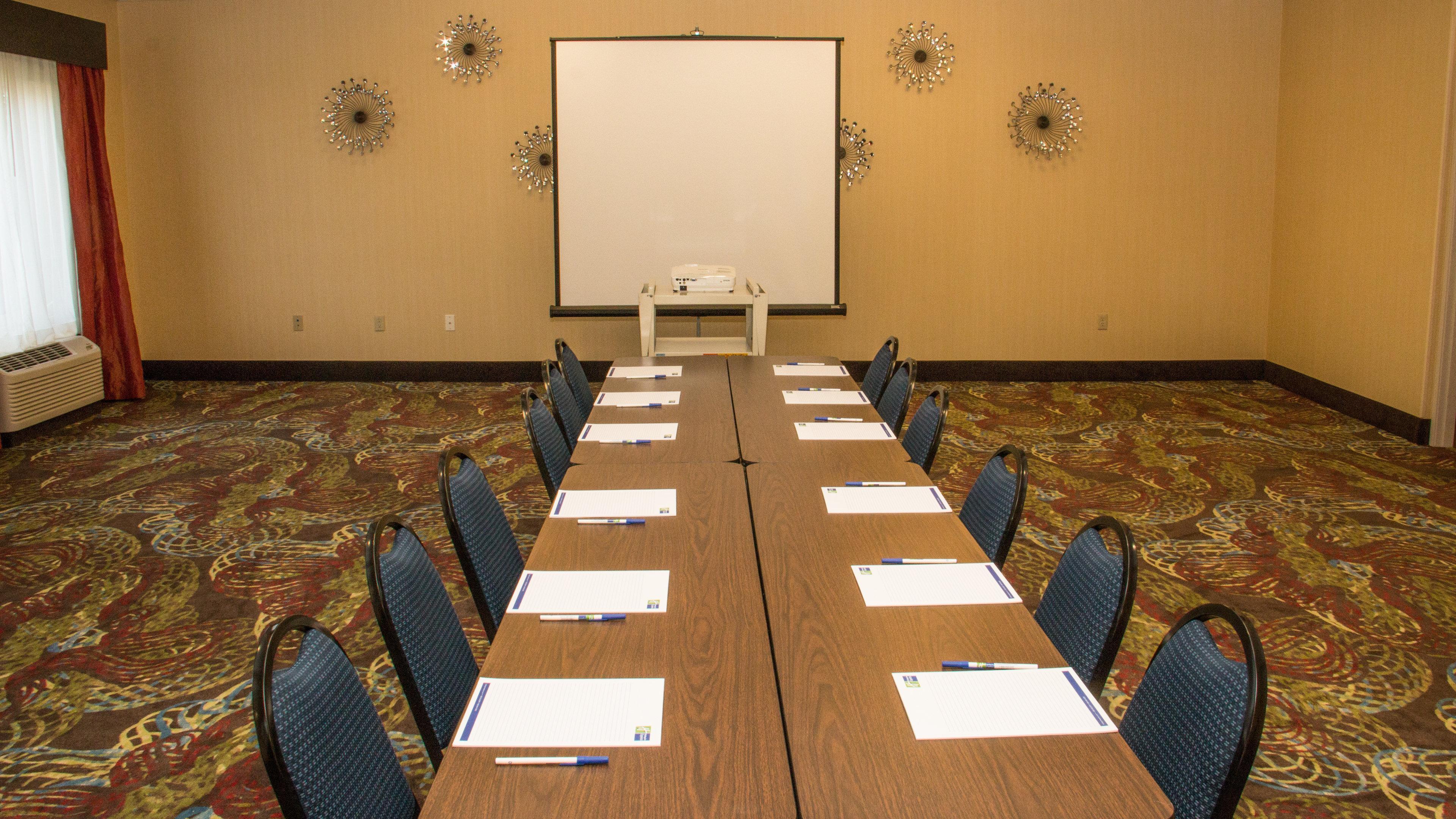 Holiday Inn Express Hotel & Suites Saginaw By Ihg Екстериор снимка