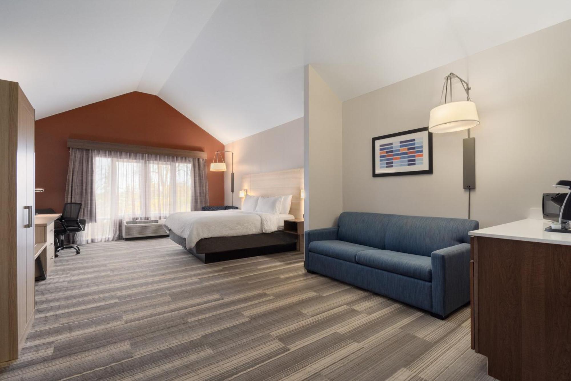 Holiday Inn Express Hotel & Suites Saginaw By Ihg Екстериор снимка